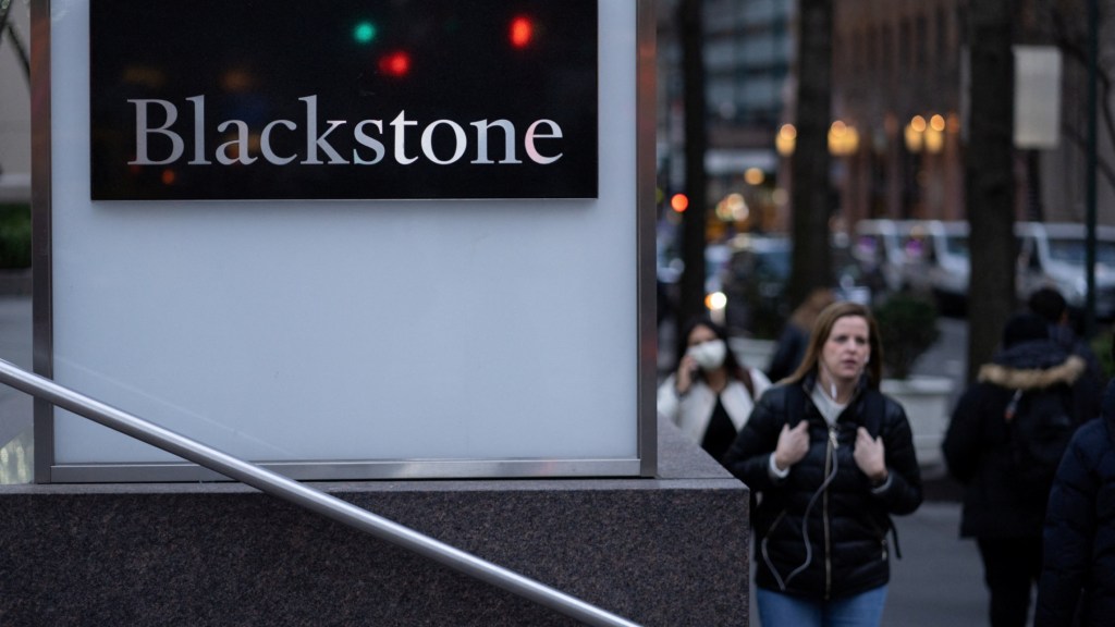 Blackstone diz que bloqueou mais saques de fundo imobiliário de US$ 71 bi em&nbsp;fevereiro